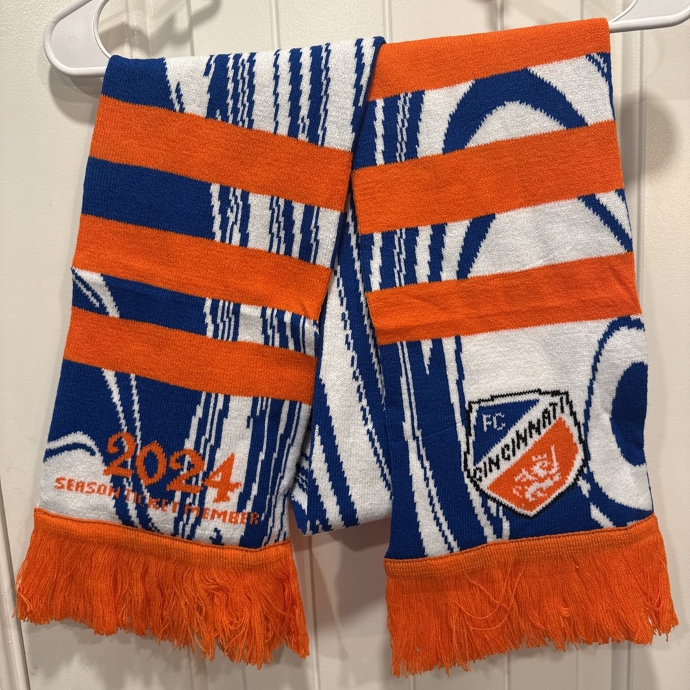 FC Cincinnati 2024 Season Ticket Member Scarf Soccer MLS Blue Orange White FCC